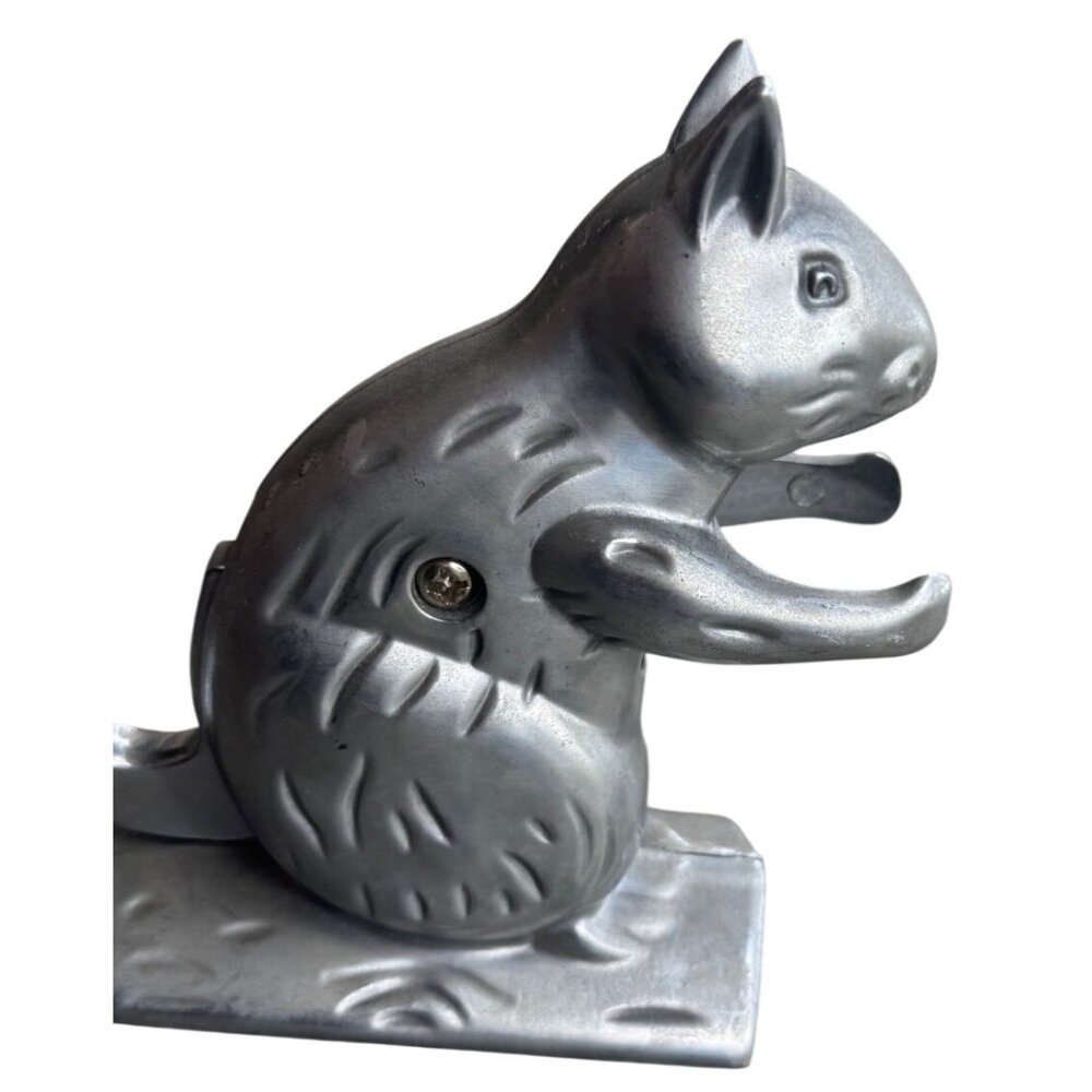 Vintage Cast Aluminum Squirrel Nutcracker with Tail Lever – Rustic Lodge Decor - Picture 3 of 11